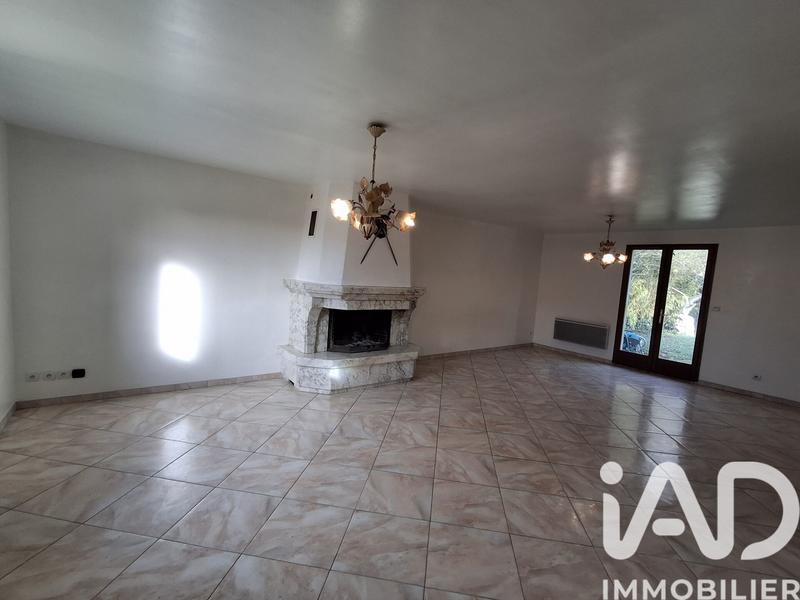 Maison - 99 m² - 5 pièces