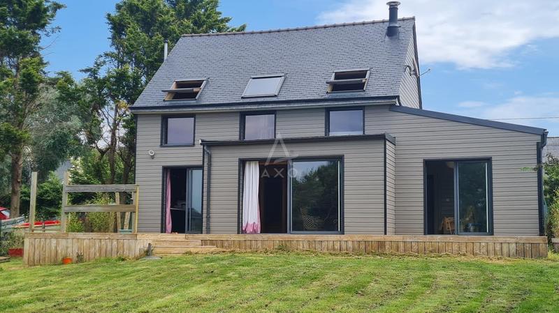 Maison de bois - 126 m² - 8 pièces