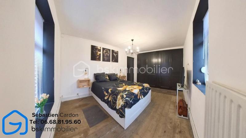 Corps de ferme - 213 m² - 7 pièces