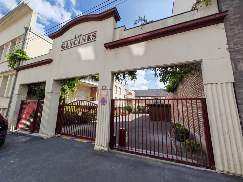 Appartement - 80 m² - 3 pièces