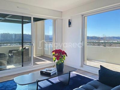 Appartement - 140 m² - 4 pièces