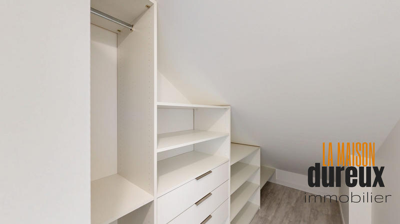 Maison - 101 m² - 5 pièces