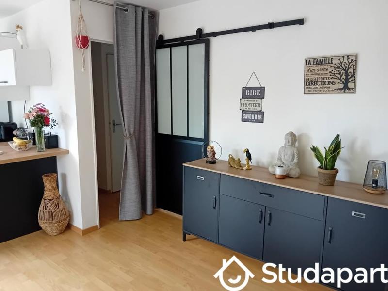 Chambre - 15 m² - 1 pièce