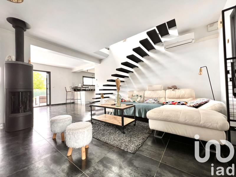 Maison - 165 m² - 6 pièces