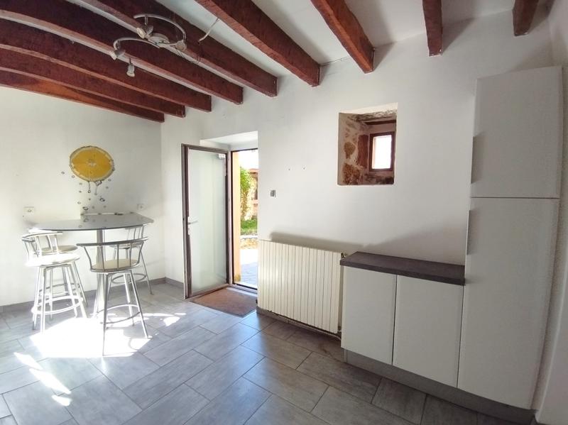 Corps de ferme - 240 m² - 8 pièces