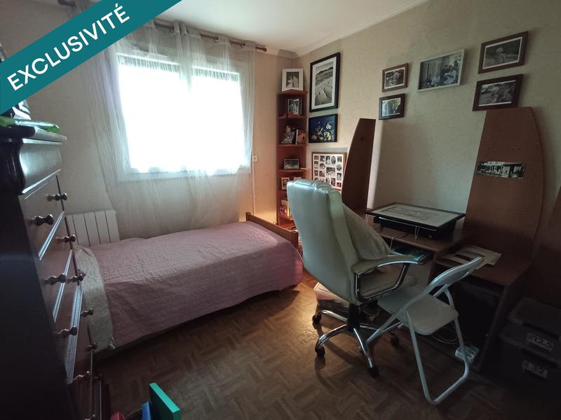 Maison - 188 m² - 8 pièces