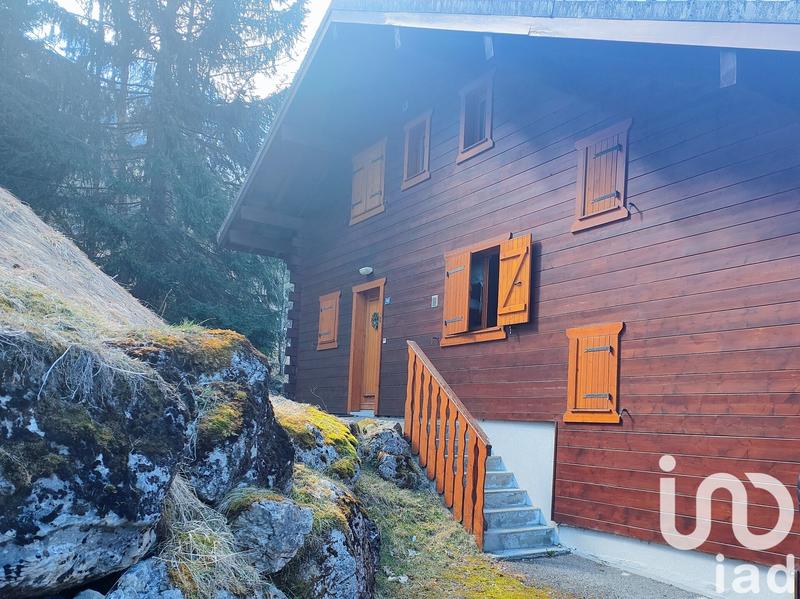 Châlet - 143 m² - 8 pièces