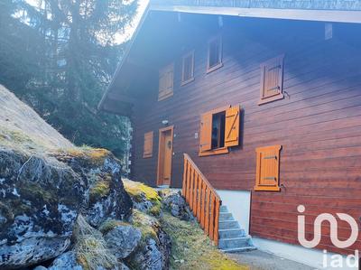 Châlet - 143 m² - 8 pièces