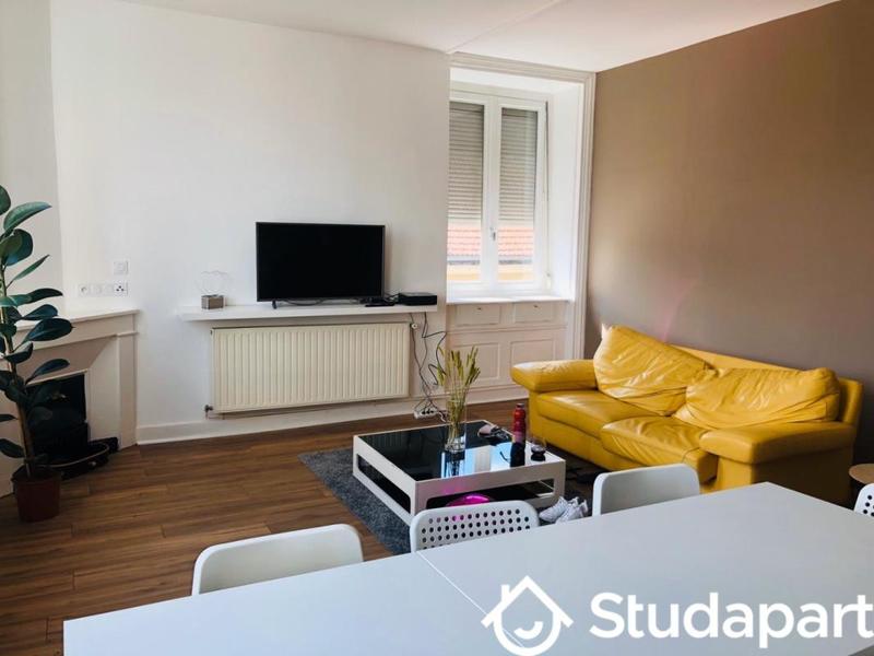 Appartement - 84 m² - 4 pièces