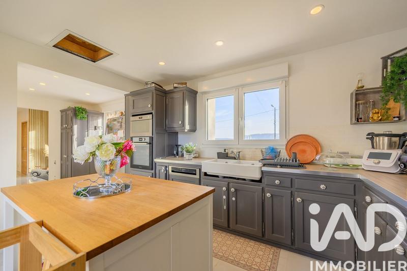 Maison - 163 m² - 5 pièces