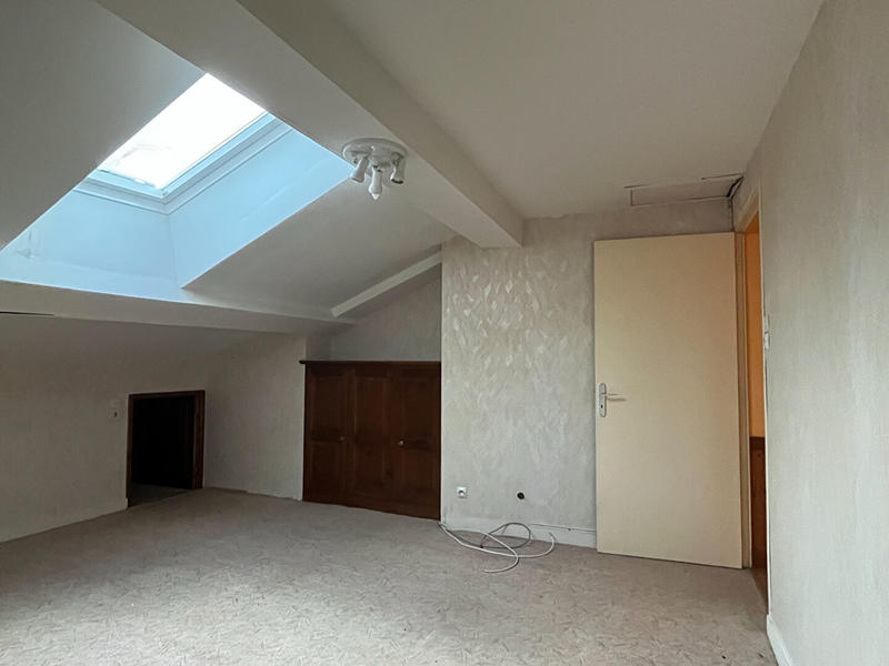 Maison - 154 m² - 7 pièces