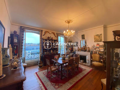 Appartement - 82 m² - 3 pièces