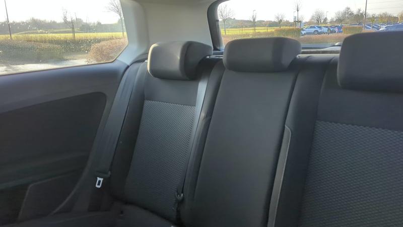 Volkswagen Golf VII 1.0 Tsi 85 Trendline