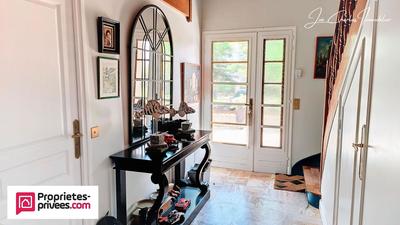 Maison - 188 m² - 7 pièces