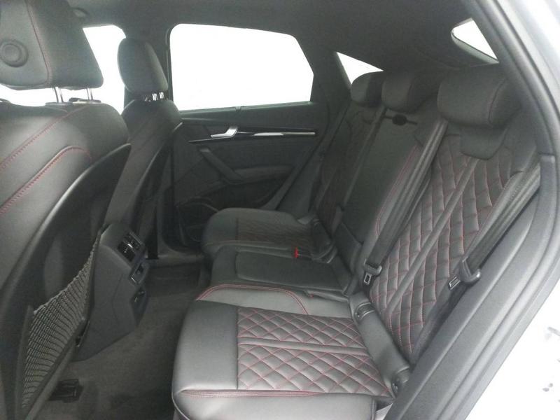 Audi Q5 Sportback 50 TFSIe 299 s tronic 7 Quattro s line