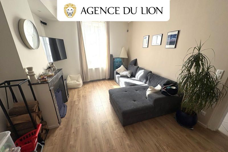 Maison de ville - 197 m² - 7 pièces