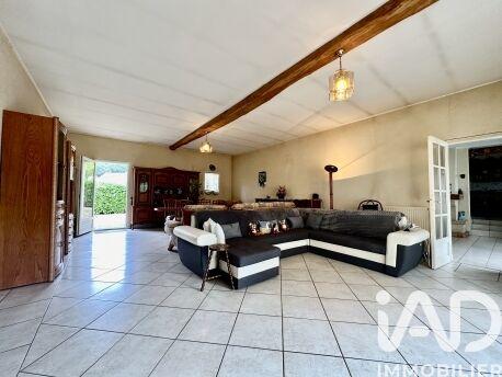 Maison - 177 m² - 6 pièces