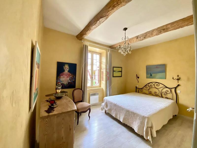 Maison de village - 133 m² - 6 pièces