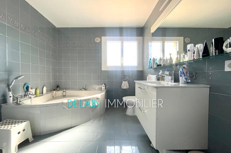 Maison - 149 m² - 4 pièces