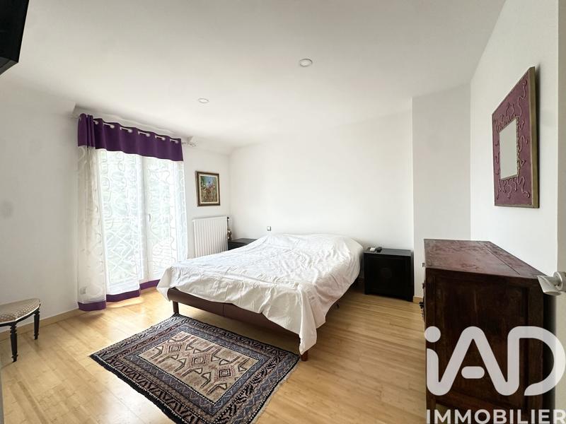 Maison de maîtres - 254 m² - 8 pièces