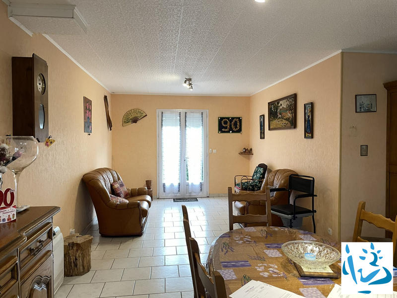 Maison - 88 m² - 3 pièces