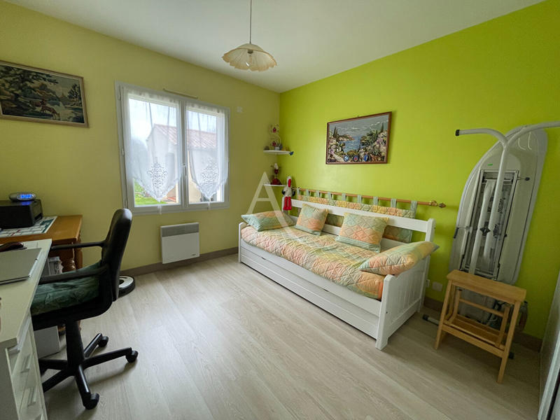 Maison - 102 m² - 4 pièces