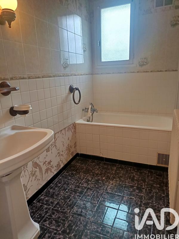 Maison - 95 m² - 6 pièces