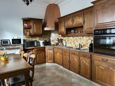 Maison de bourg - 133 m² - 7 pièces
