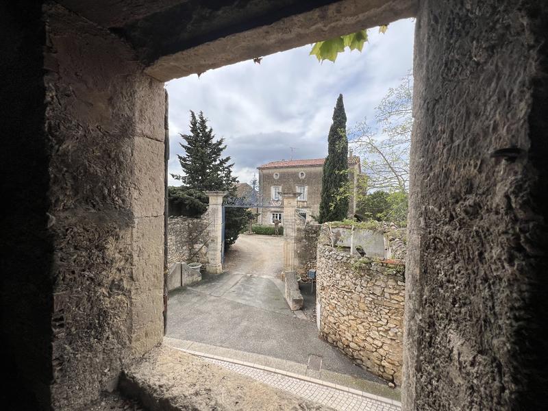 Remise - 132 m² - 1 pièce