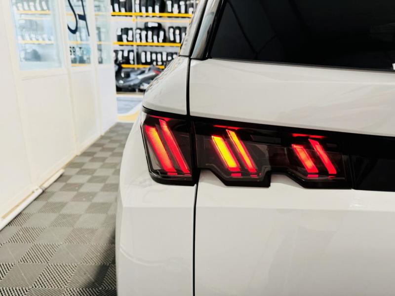 Peugeot 5008 III 1.2 Hybrid 145 E-Dcs6 Allure