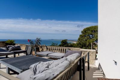 Maison - 178 m² - 5 pièces