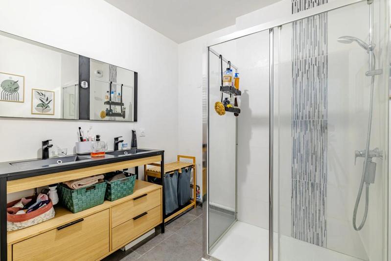 Appartement - 72 m² - 3 pièces