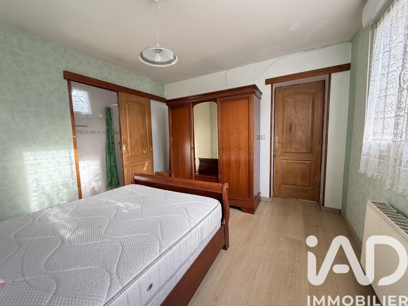 Maison - 98 m² - 6 pièces