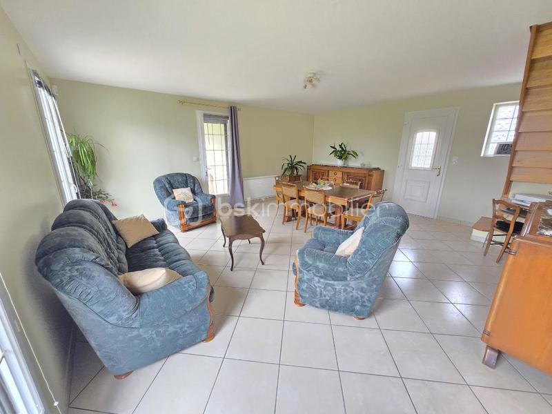 Pavillon - 217 m² - 7 pièces