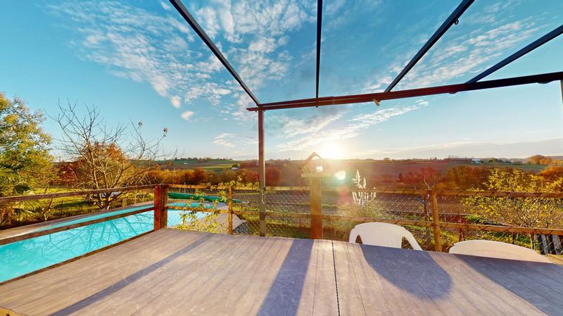 Maison - 105 m² - 5 pièces