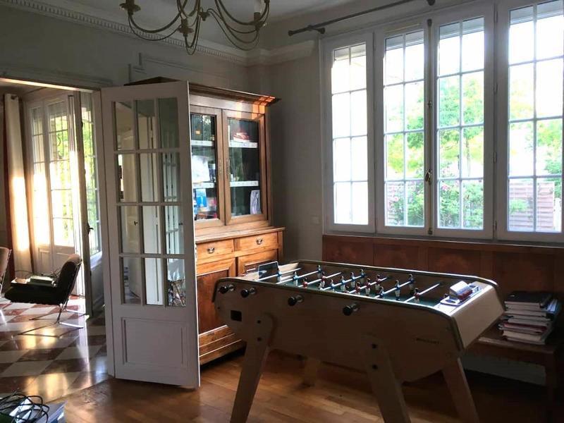 Maison - 202 m² - 7 pièces