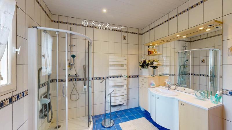 Maison - 103 m² - 5 pièces