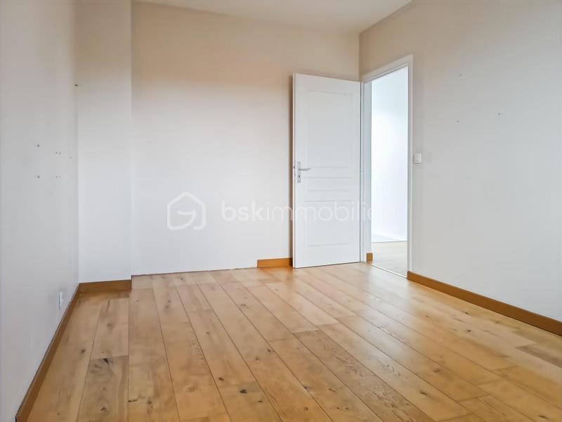 Maison - 123 m² - 6 pièces