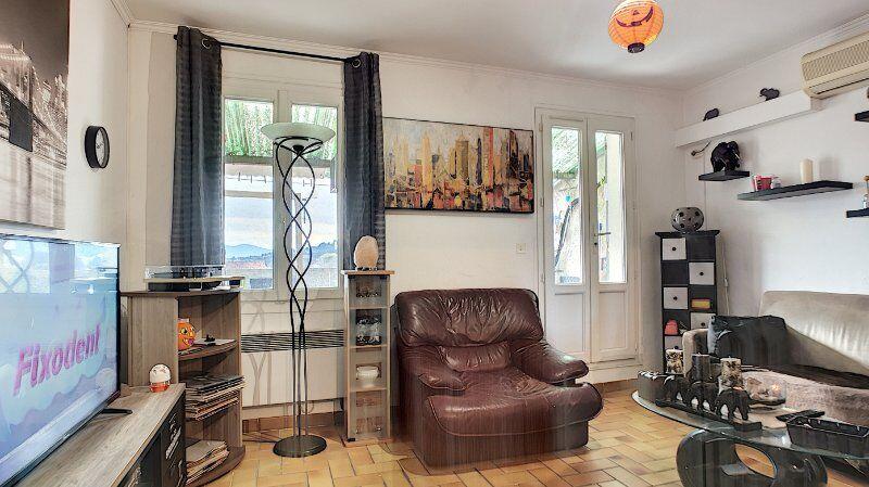 Appartement - 56 m² - 3 pièces