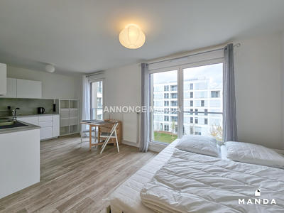 Studio - 28 m² - 1 pièce