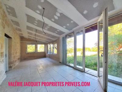 Maison - 150 m² - 5 pièces