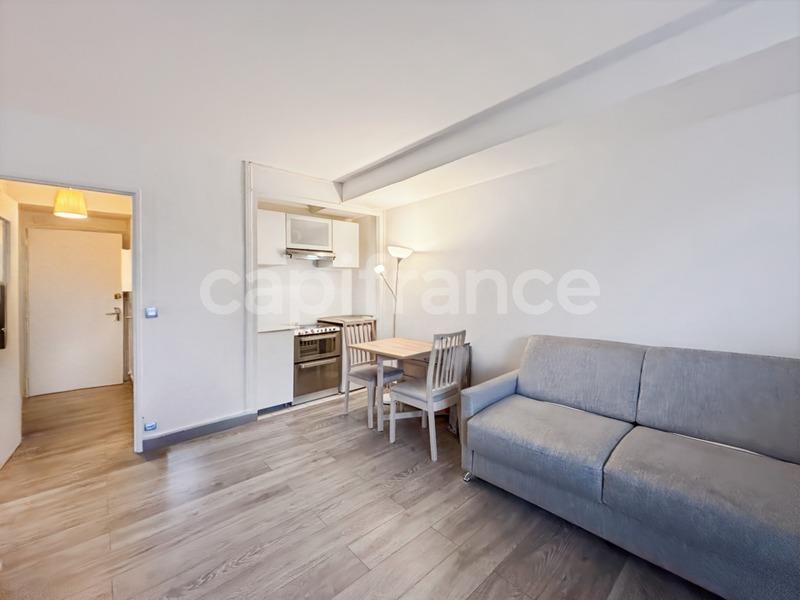 Studio - 27 m² - 1 pièce