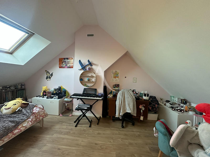 Maison - 128 m² - 7 pièces