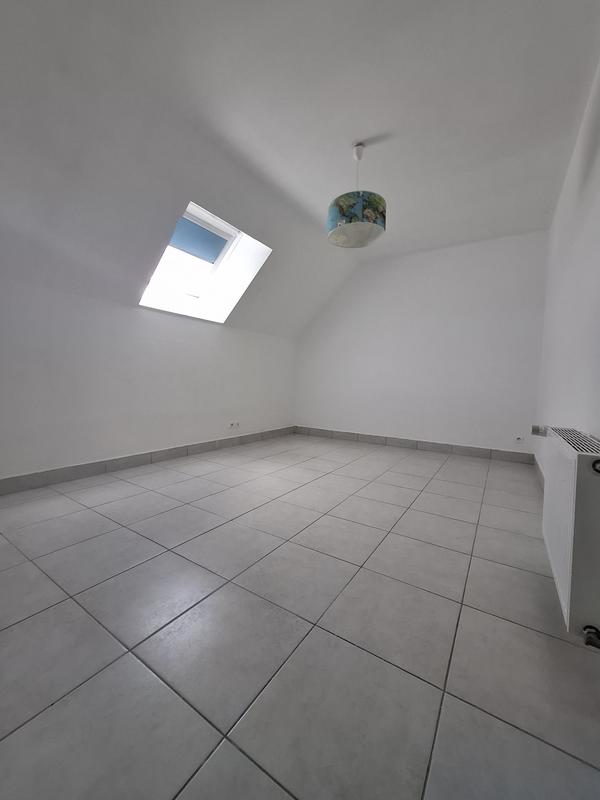 Maison traditionnelle - 150 m² - 6 pièces