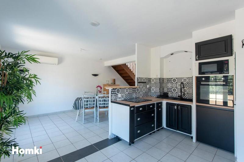 Villa - 180 m² - 7 pièces