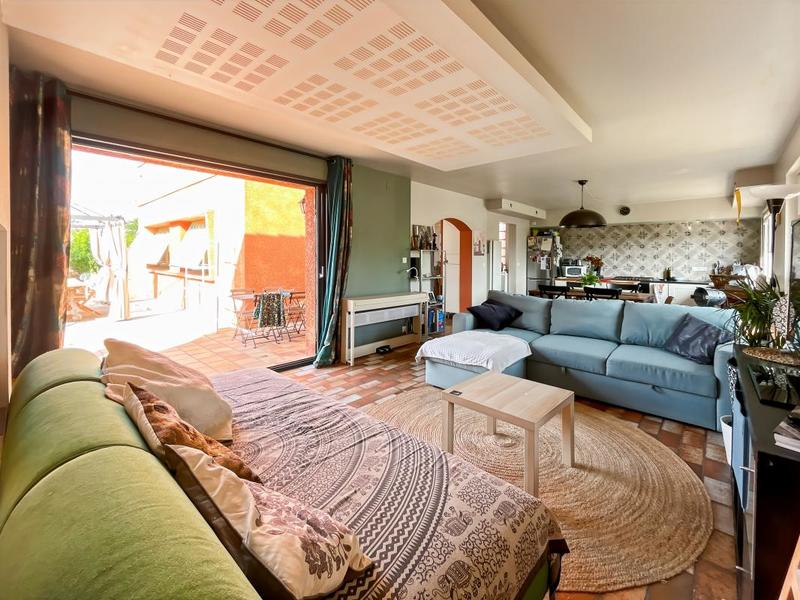 Maison - 101 m² - 5 pièces