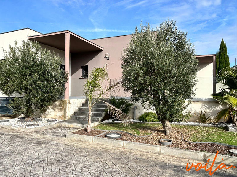 Maison - 145 m² - 6 pièces