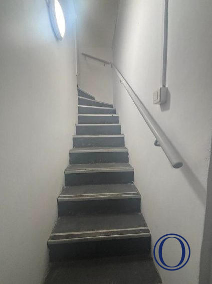 Local commercial - 185 m²