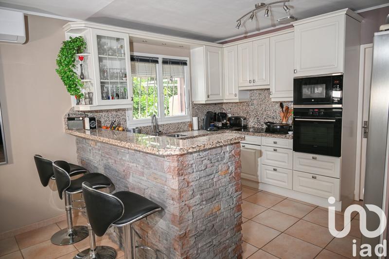 Maison - 165 m² - 5 pièces