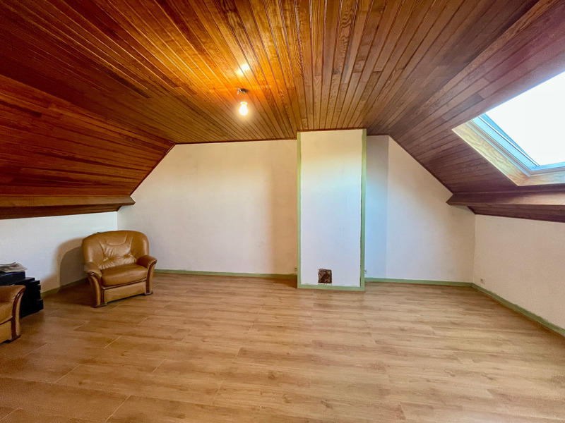 Maison - 160 m² - 7 pièces